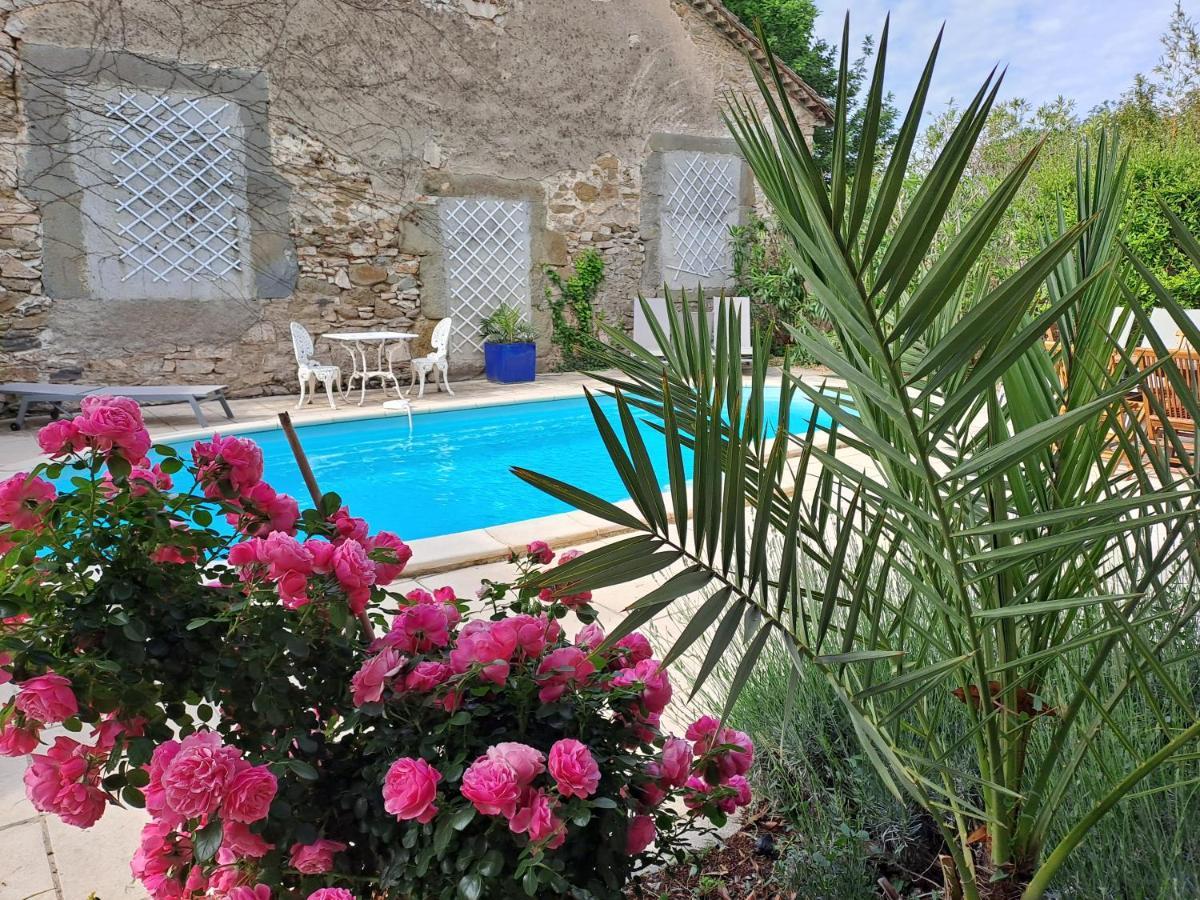 Le Gite De Sainte Valiere Piscine Et Spa Exterior foto
